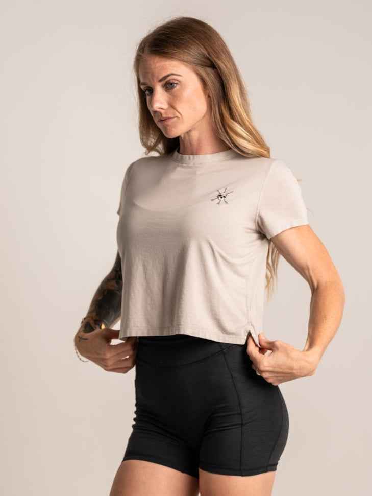 WOMEN'S | ENCORE CROP TEE : BONE
